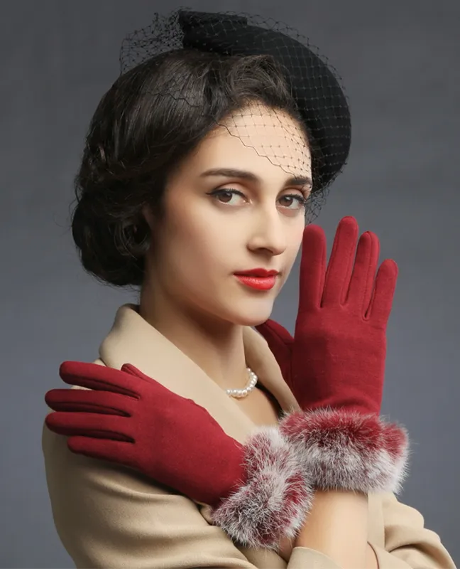 Houndstooth rabbit fur Mitten