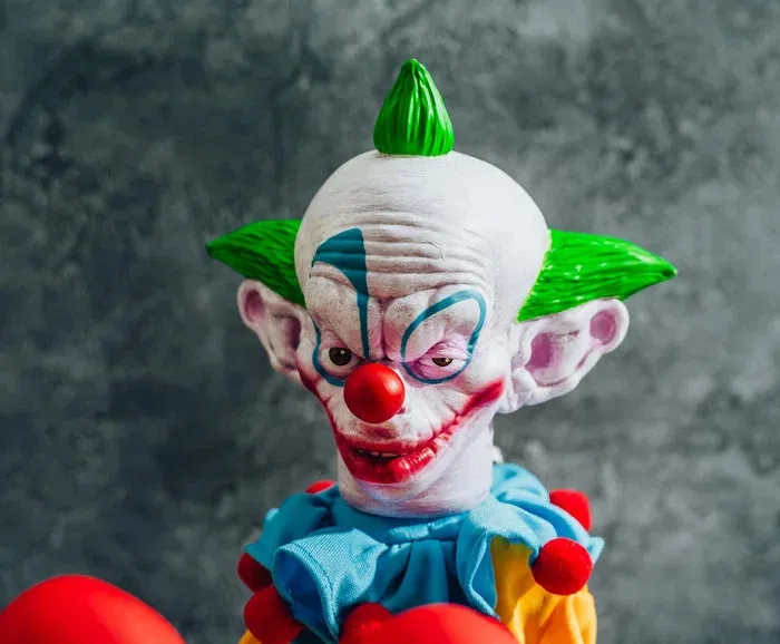 Killer Klowns from Outer Space Shorty Reachers! Boxing Puppet