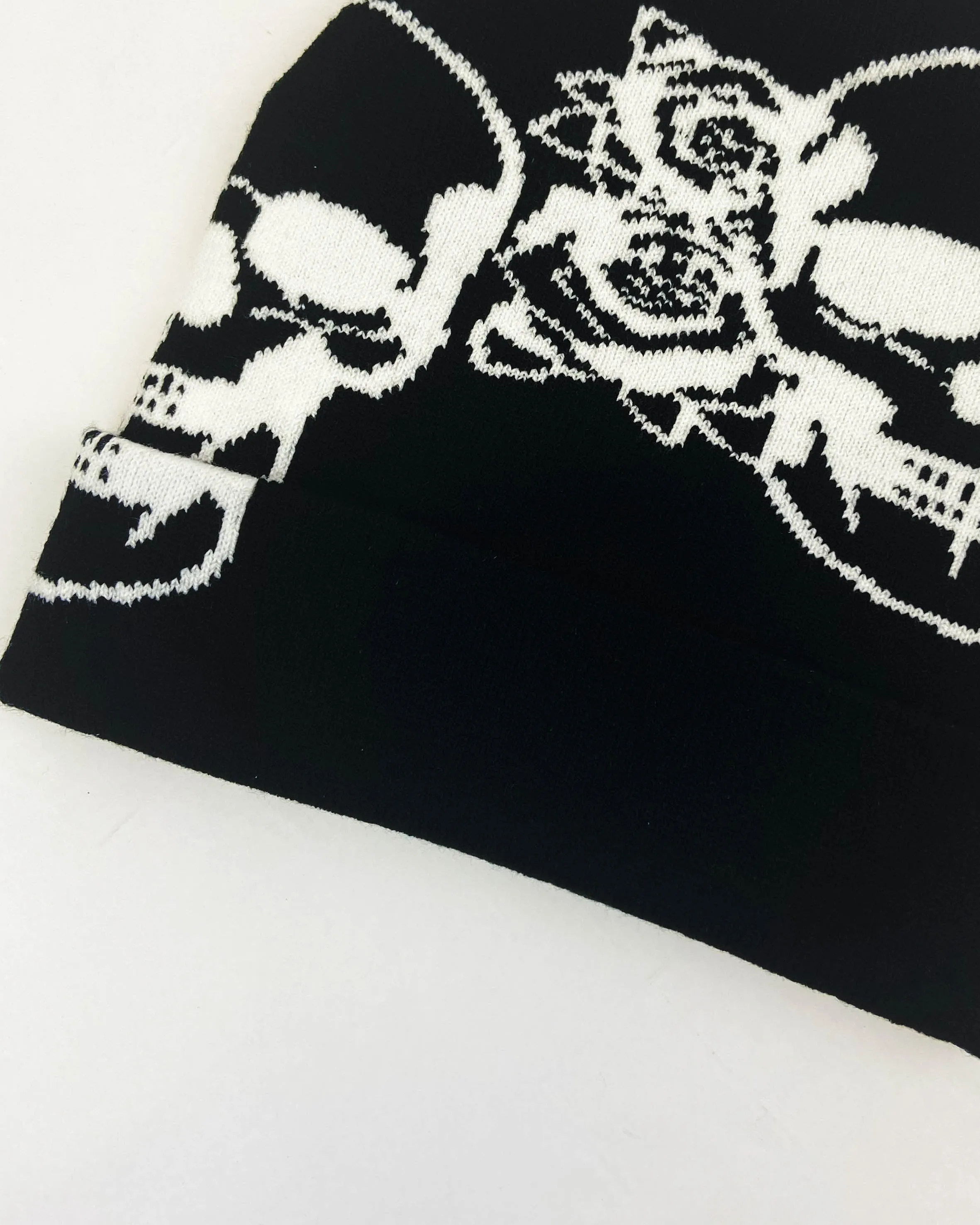 Skull & Roses Beanie