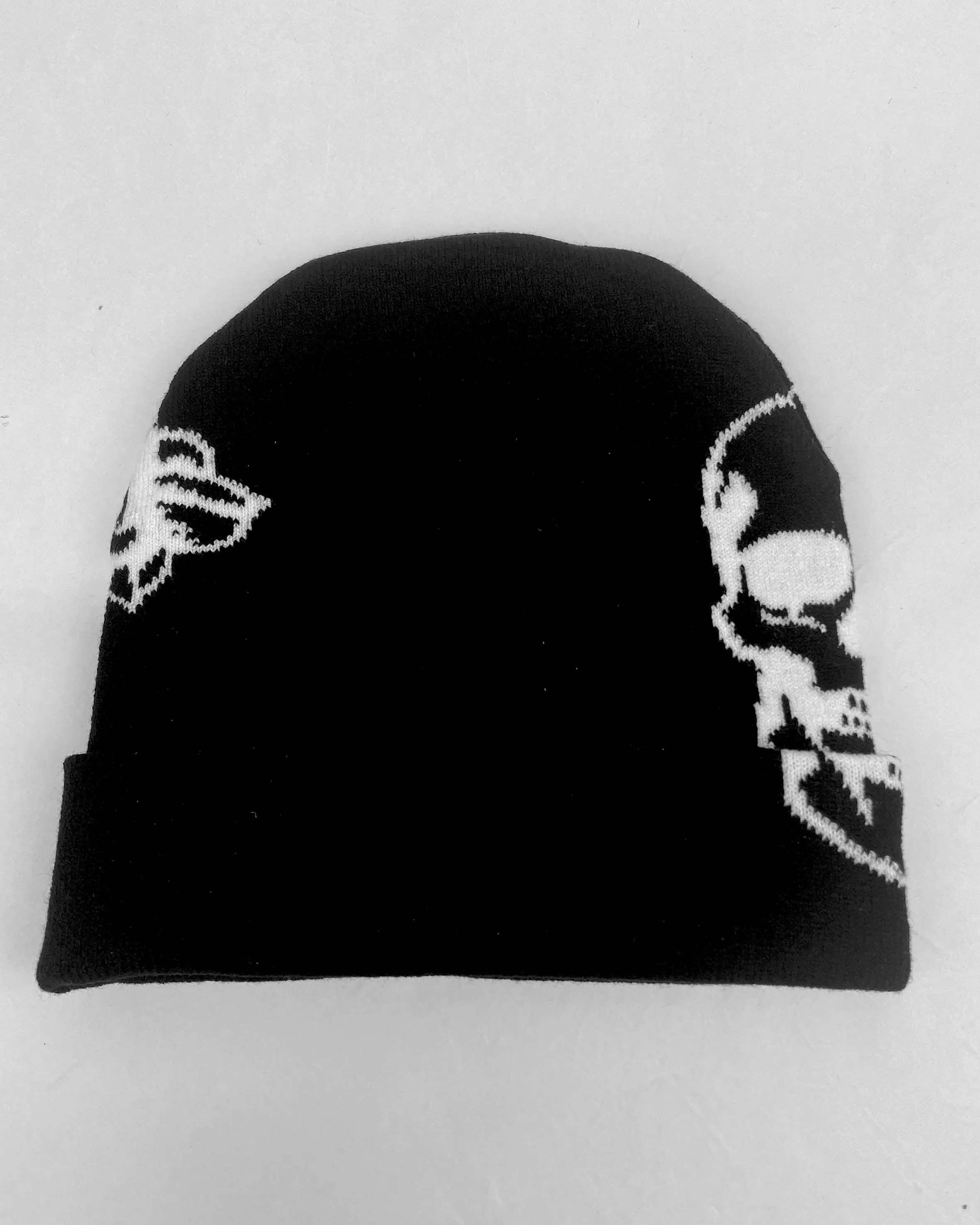 Skull & Roses Beanie